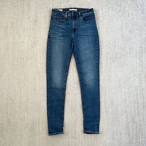 Levi’s Premium 721 High Rise Skinny Blue Jeans 28